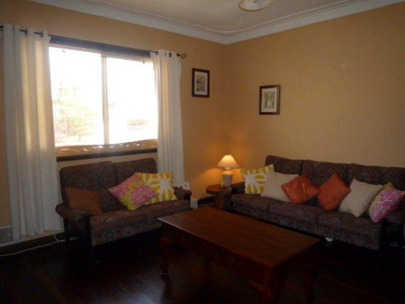 35 Oatlands Road, Mount Barker WA 6324