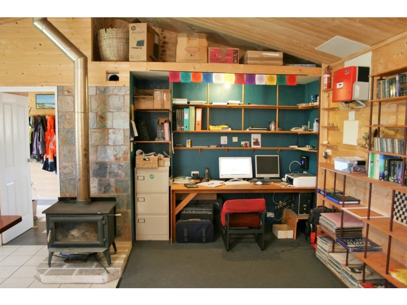 185 Stoney Creek Road, Porongurup WA 6324