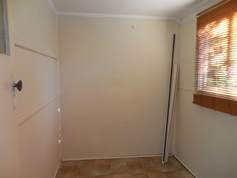 13 Deane Street, Mount Barker WA 6324