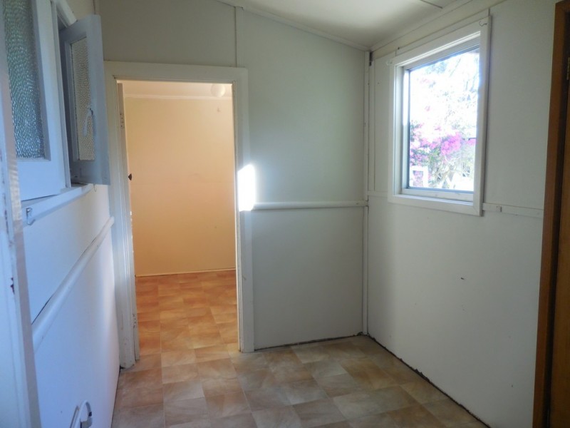 13 Deane Street, Mount Barker WA 6324