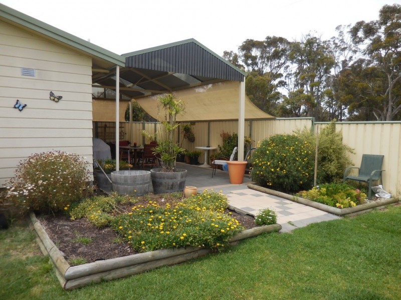 41 Fourth Ave, Kendenup WA 6323