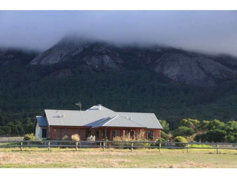 1170 Millinup Road, Porongurup WA 6324