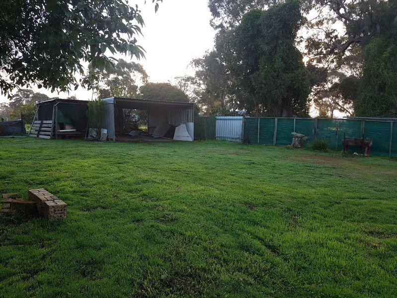 8 Trent Street, Frankland WA 6396