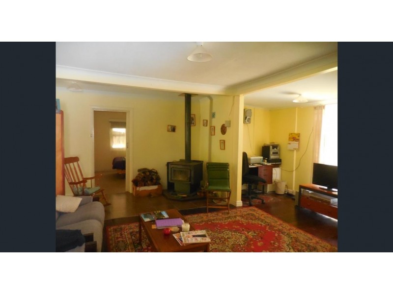 17 Bolganup Road, Porongurup WA 6324