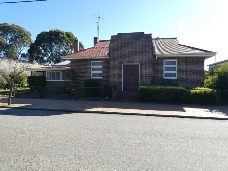 23 Gathorne Street, Cranbrook WA 6321