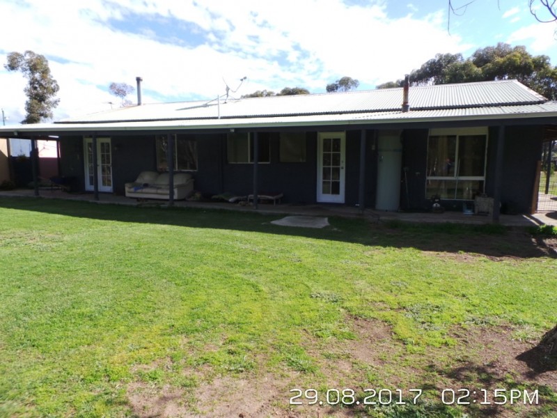 35 Ross Road, Kendenup WA 6323