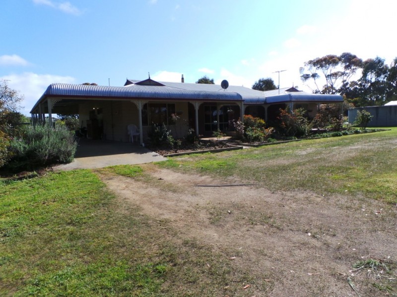 165 Smuts Road, Kendenup WA 6323