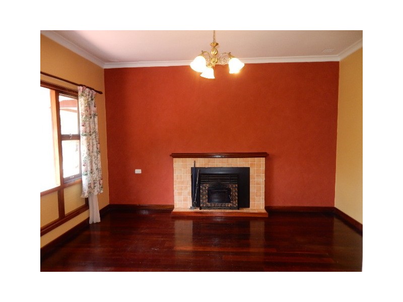 34 Oatlands Road, Mount Barker WA 6324