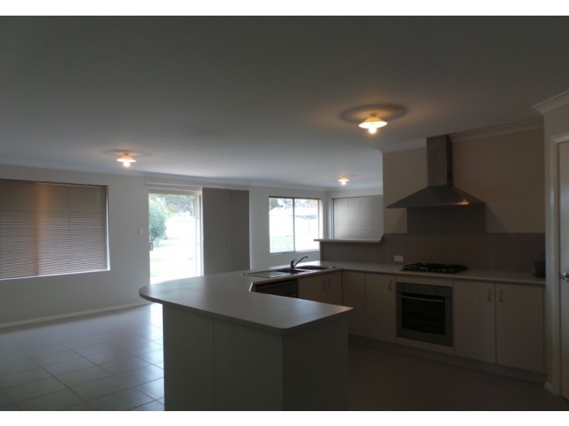 142 Sixth Avenue, Kendenup WA 6323