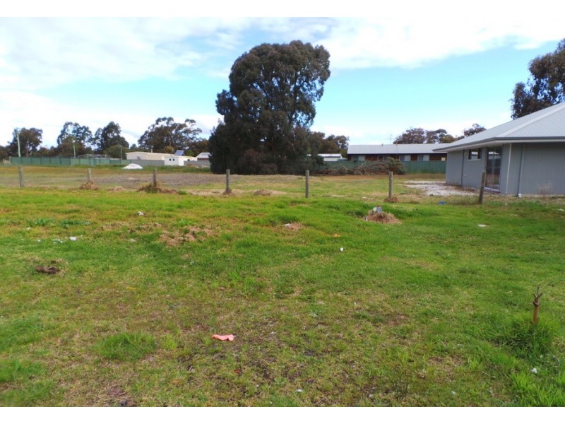 142 Sixth Avenue, Kendenup WA 6323