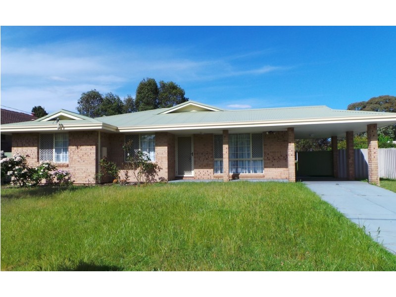 12 Bonnyup Street, Mount Barker WA 6324