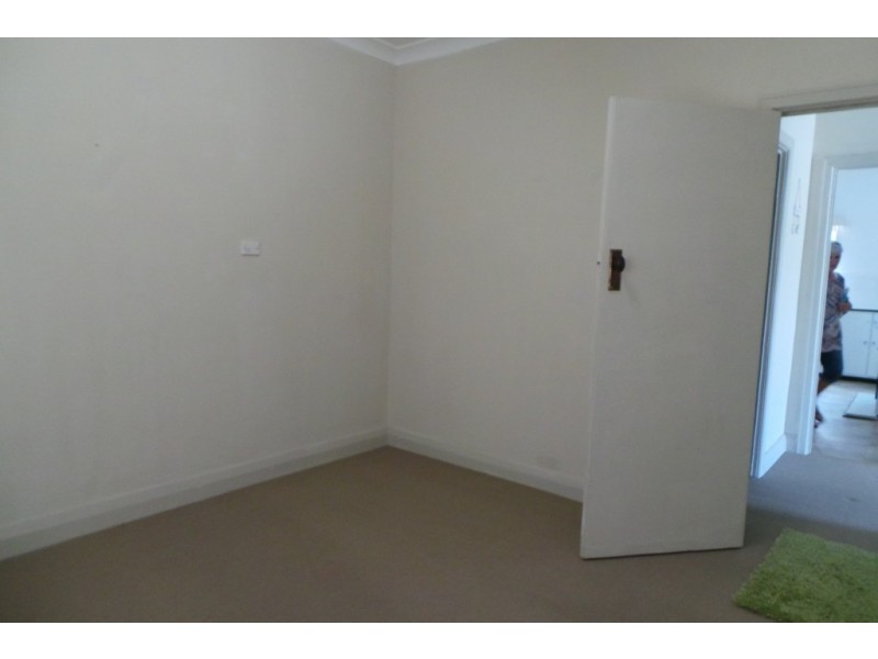 13 Deane Street, Mount Barker WA 6324