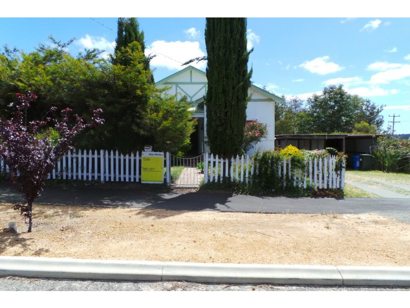 1 Deane Street, Mount Barker WA 6324