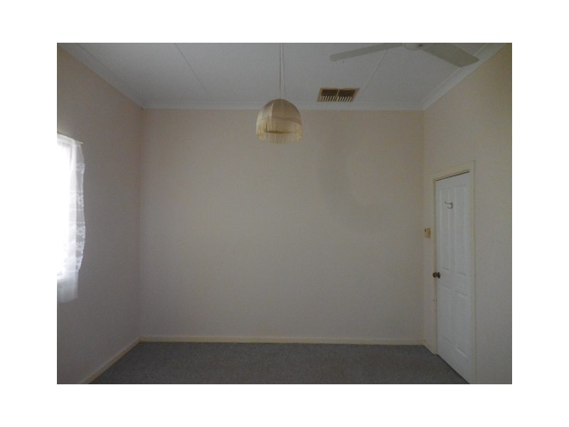 1 Deane Street, Mount Barker WA 6324