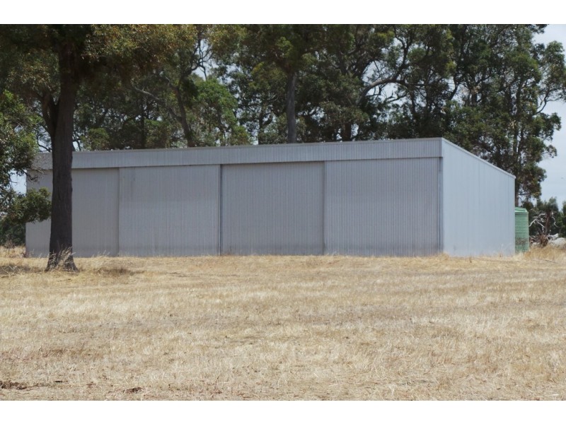 677 Quangellup Road, Mount Barker WA 6324