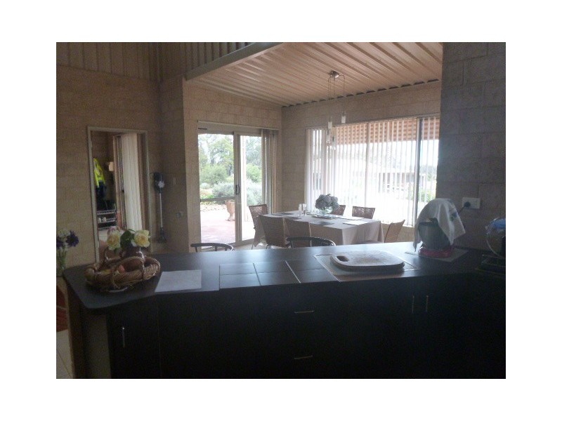 7 Warburton Street, Tenterden WA 6322