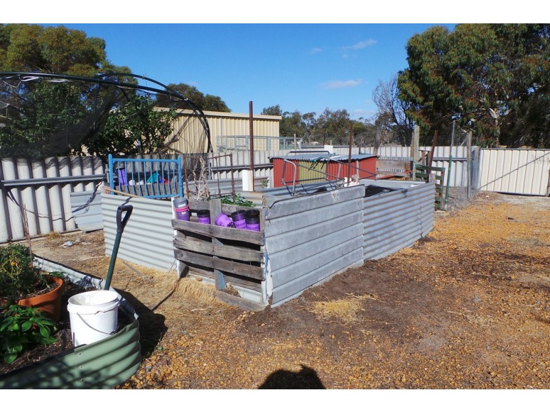 10 Grantham Street, Cranbrook WA 6321