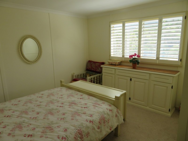 54 Mira Flores Avenue, Porongurup WA 6324