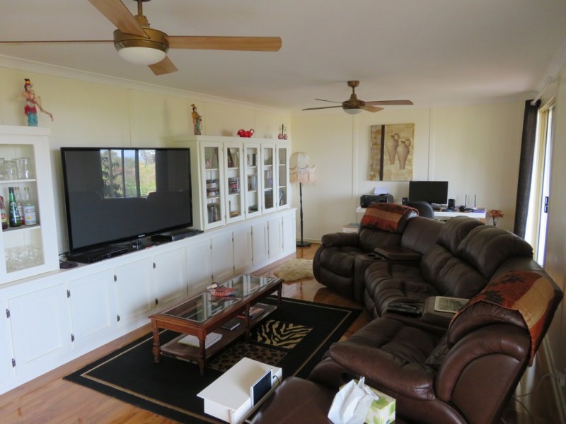 54 Mira Flores Avenue, Porongurup WA 6324