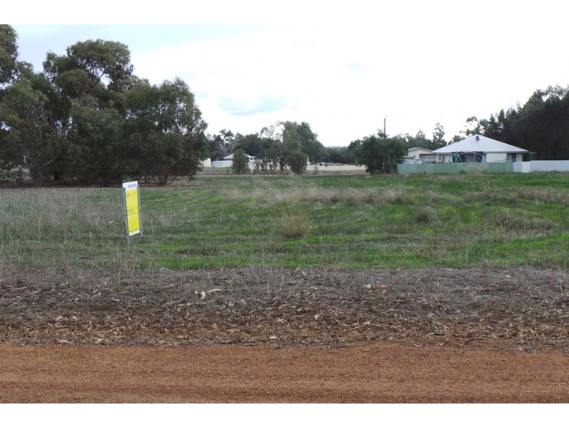 63 Sixth Avenue, Kendenup WA 6323