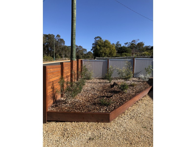 37 Mondurup Street, Mount Barker WA 6324