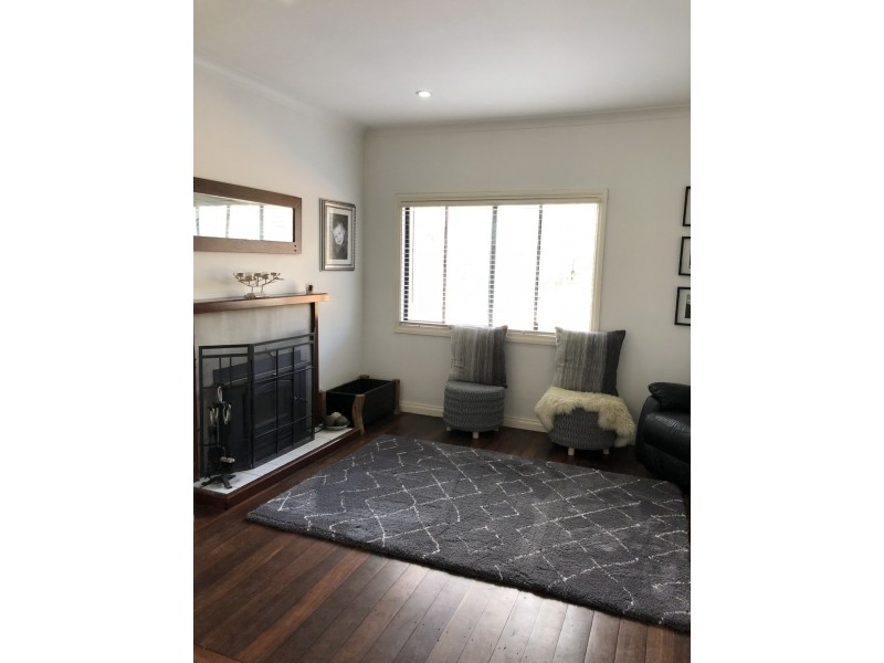 37 Mondurup Street, Mount Barker WA 6324