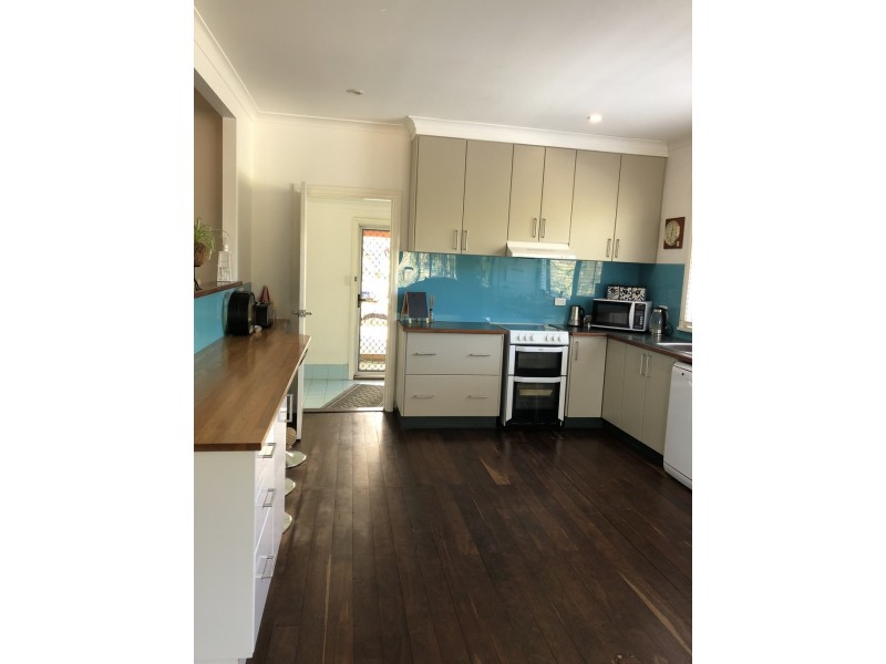 37 Mondurup Street, Mount Barker WA 6324