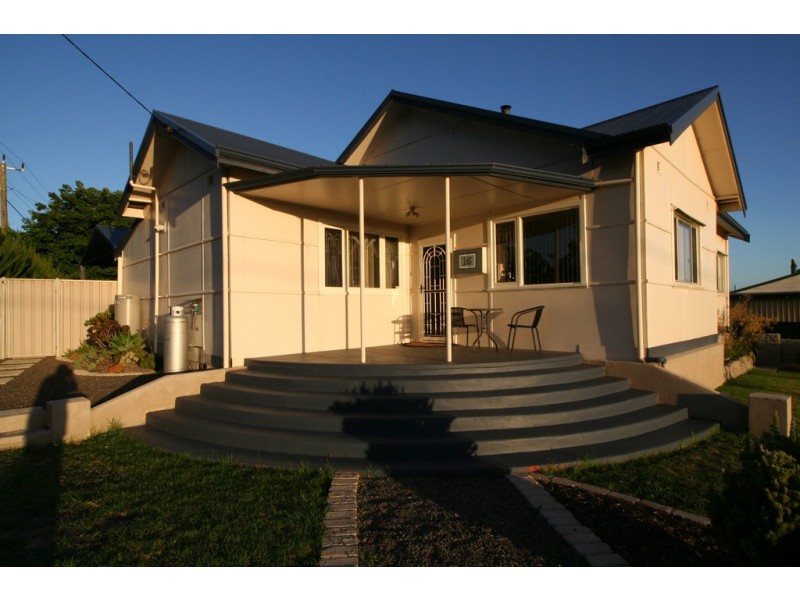 16 Ormond Road, Mount Barker WA 6324