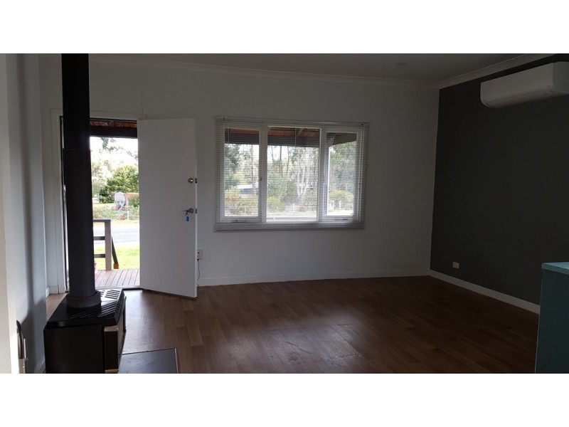 39 Mondurup Street, Mount Barker WA 6324