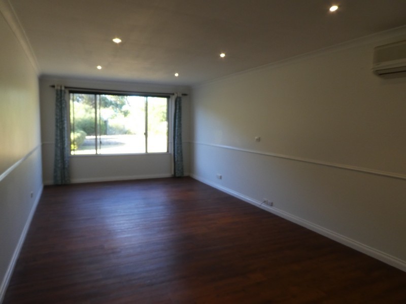 57 Williamson Avenue, Narrikup WA 6326