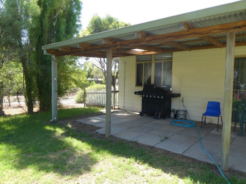 97 First Avenue, Kendenup WA 6323