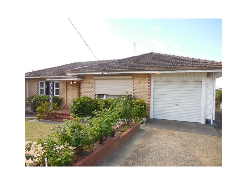 5 Nunarrup Street, Mount Barker WA 6324