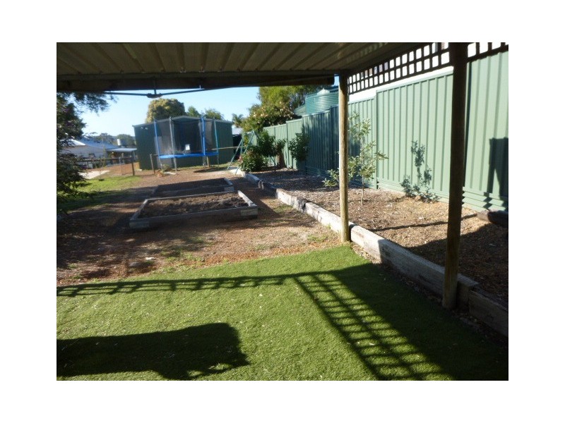 9 Ormond Road, Mount Barker WA 6324