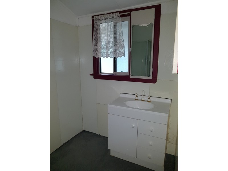 8 Trent Street, Frankland WA 6396