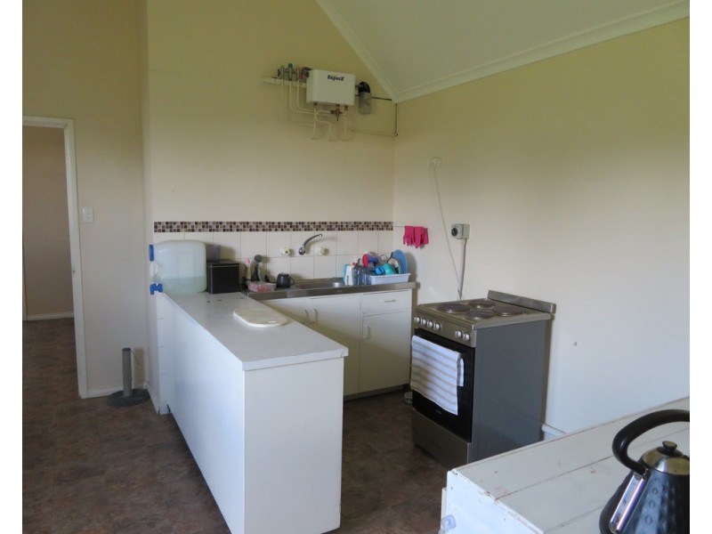 34 Albany Highway, Mount Barker WA 6324