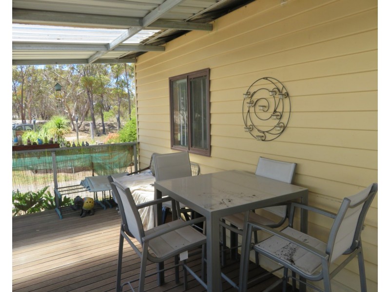 23 Hassell Avenue, Kendenup WA 6323