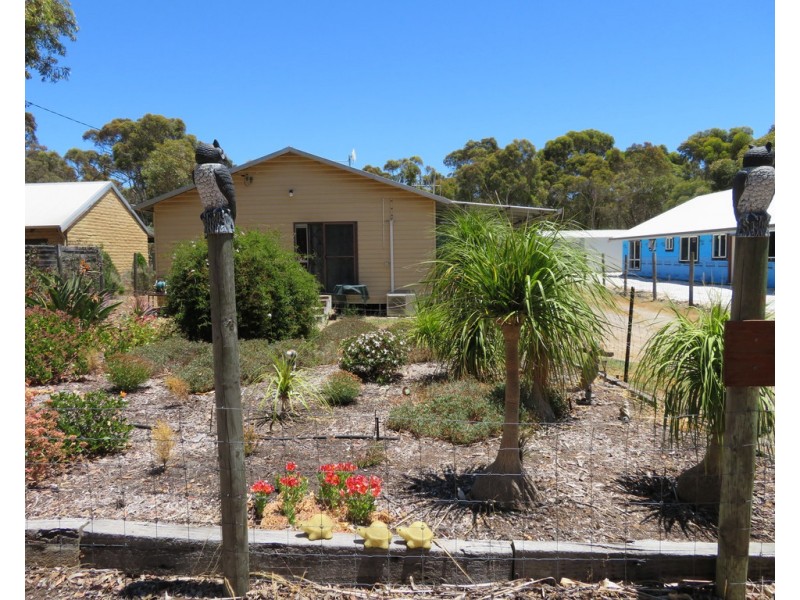 23 Hassell Avenue, Kendenup WA 6323