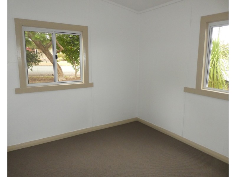 34 Deane Street, Mount Barker WA 6324