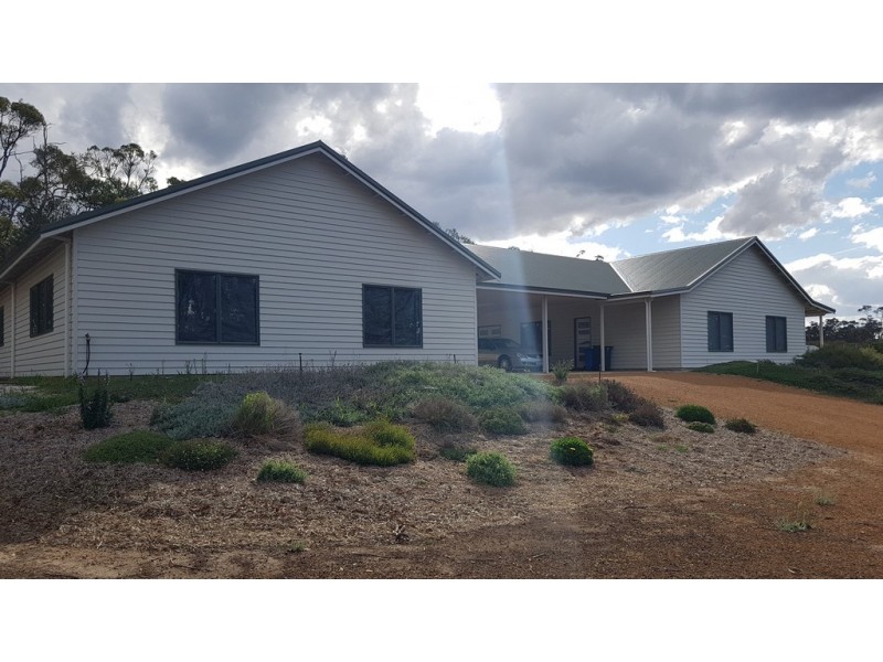 Mount Barker WA 6324