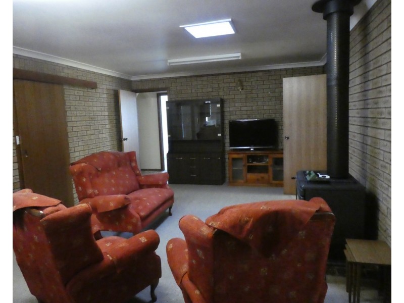 12 Haese Street, Mount Barker WA 6324