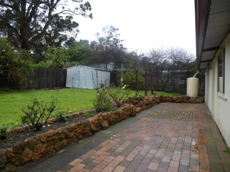 20 Hassell Street, Mount Barker WA 6324