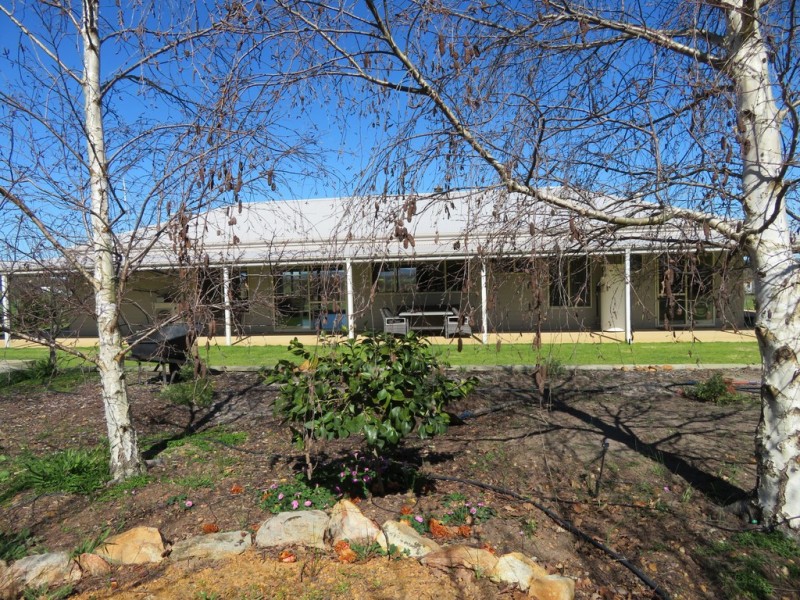 61 Harding Road, Kendenup WA 6323