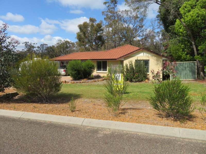 24 Booth Street, Mount Barker WA 6324