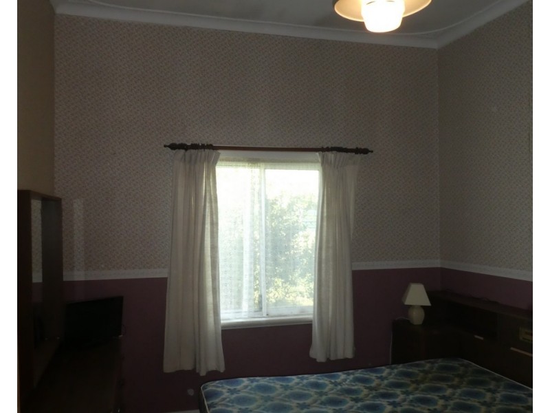 1 Ingoldby Street, Mount Barker WA 6324