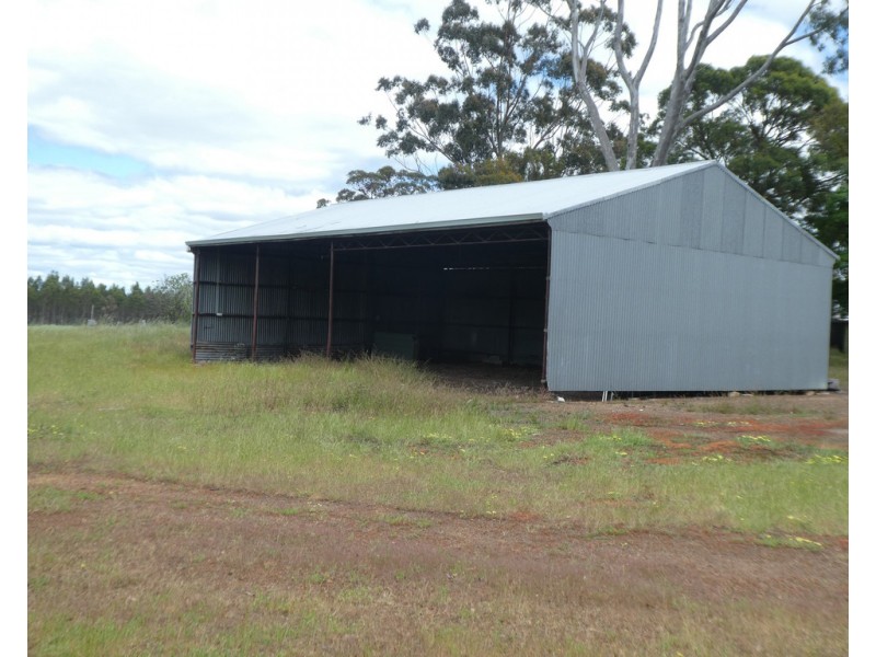 976 Boyup Road, Mount Barker WA 6324