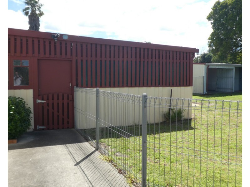 32 Deane Street, Mount Barker WA 6324