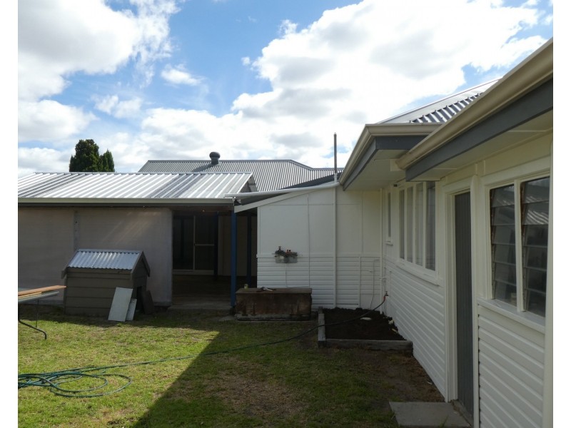 11 Menston Street, Mount Barker WA 6324