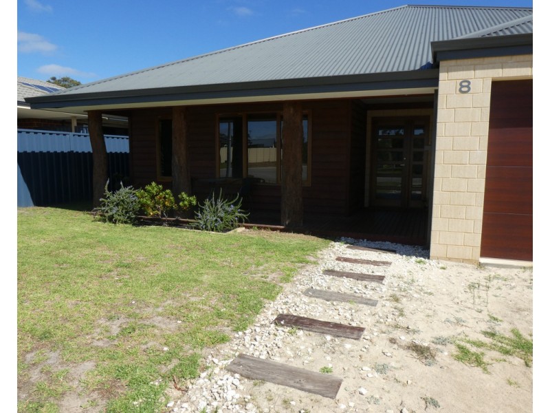 8 Donnelly Peak View, Mount Barker WA 6324