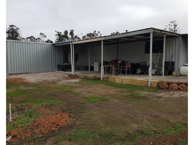 Lot 2250 and 900 Merfield Road, Rocky Gully WA 6397