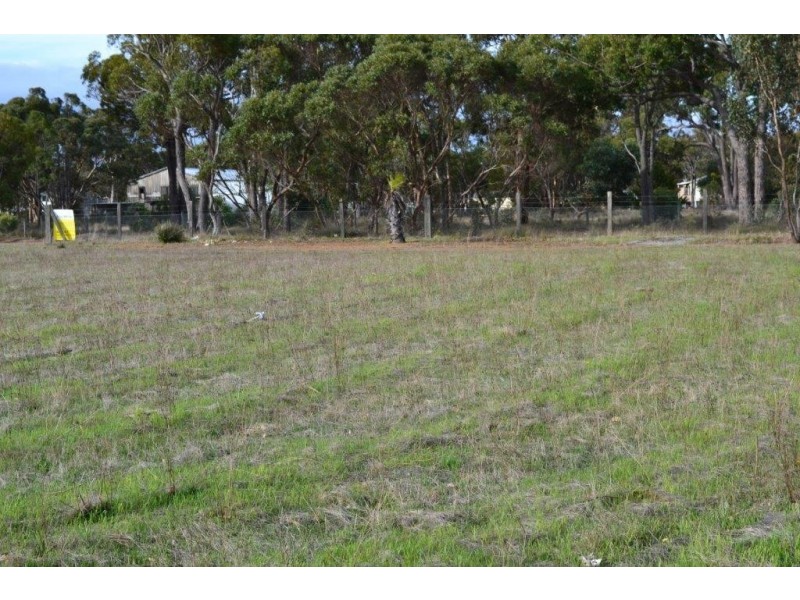 Lot 403 Third Avenue, Kendenup WA 6323